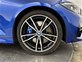 BMW 3 Series Image 4