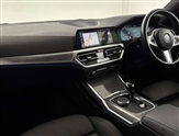 BMW 3 Series Image 5