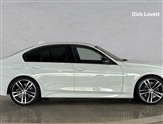 BMW 3 Series Image 3