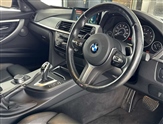 BMW 3 Series Image 6