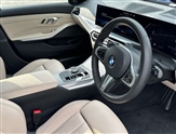 BMW 3 Series Image 6