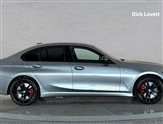 BMW 3 Series Image 3