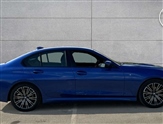 BMW 3 Series Image 3