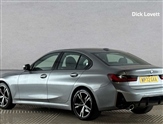 BMW 3 Series Image 2