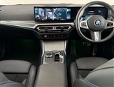BMW 3 Series Image 4