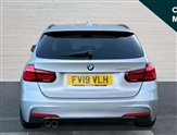 BMW 3 Series Image 4