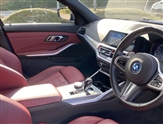 BMW 3 Series Image 6