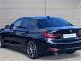 BMW 3 Series Image 2