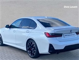 BMW 3 Series Image 2