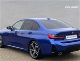 BMW 3 Series Image 2
