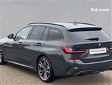 BMW 3 Series Image 2