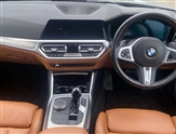 BMW 3 Series Image 4