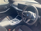 BMW 3 Series Image 6