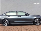 BMW 3 Series Image 3