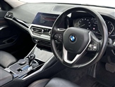BMW 3 Series Image 5