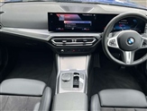 BMW 3 Series Image 4