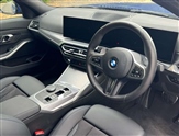 BMW 3 Series Image 6