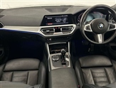 BMW 3 Series Image 5
