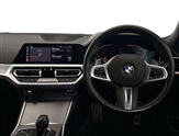 BMW 3 Series Image 6