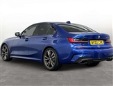 BMW 3 Series Image 2