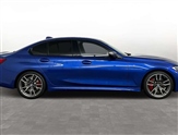 BMW 3 Series Image 3