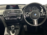 BMW 3 Series Image 6