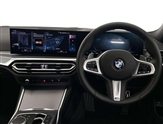 BMW 3 Series Image 6