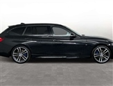 BMW 3 Series Image 3
