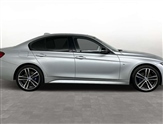 BMW 3 Series Image 3