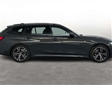 BMW 3 Series Image 3