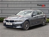BMW 3 Series Image 3