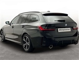 BMW 3 Series Image 2