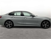 BMW 3 Series Image 3