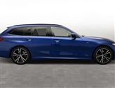 BMW 3 Series Image 3