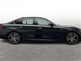 BMW 3 Series Image 3