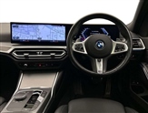 BMW 3 Series Image 6