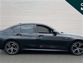 BMW 3 Series Image 2