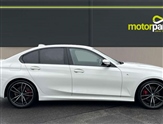 BMW 3 Series Image 2