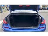 BMW 3 Series Image 4