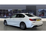 BMW 3 Series Image 2
