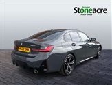 BMW 3 Series Image 3