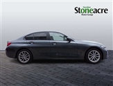 BMW 3 Series Image 2