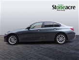 BMW 3 Series Image 6