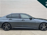 BMW 3 Series Image 2