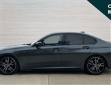 BMW 3 Series Image 6