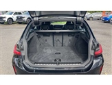 BMW 3 Series Image 4
