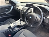 BMW 3 Series Image 6
