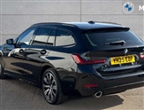 BMW 3 Series Image 2