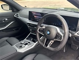 BMW 3 Series Image 6