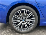 BMW 3 Series Image 5